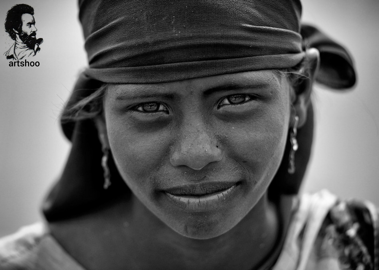 مدل سیاه قلم اورژینال